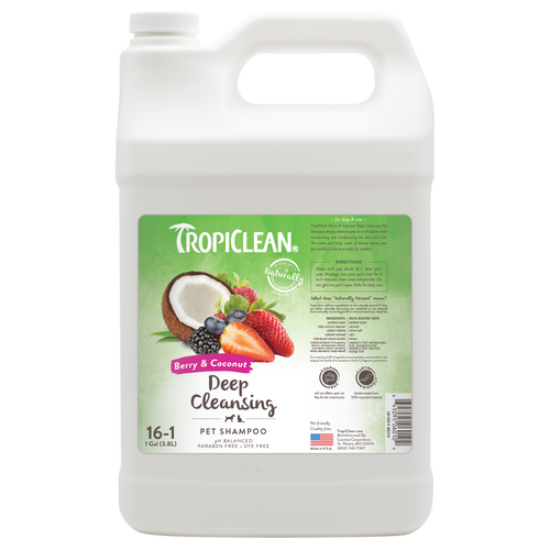 TropiClean Berry & Coconut Deep Cleansing Shampoo for Pets
